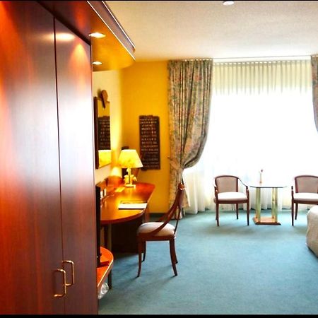 Parkhotel Dallgow-Doeberitz Extérieur photo
