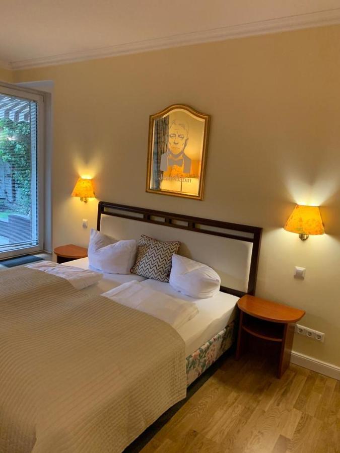 Parkhotel Dallgow-Doeberitz Extérieur photo