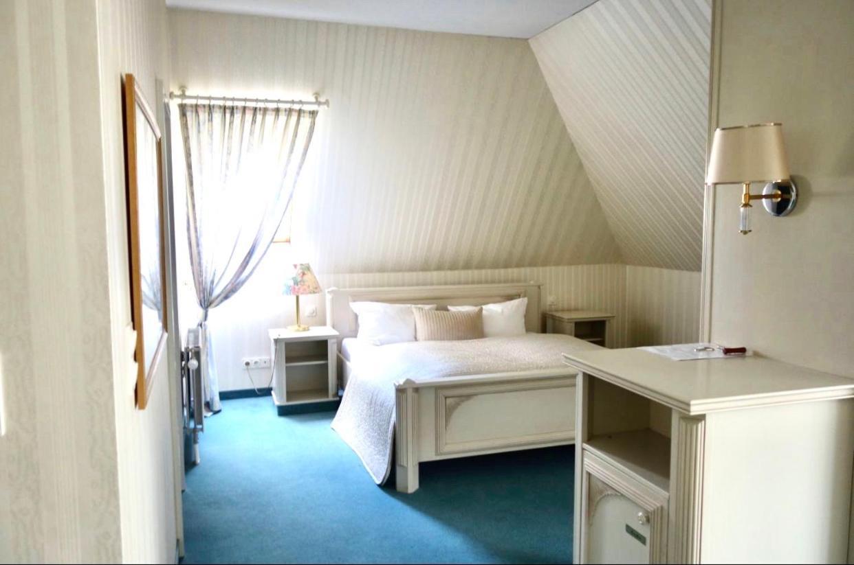 Parkhotel Dallgow-Doeberitz Extérieur photo